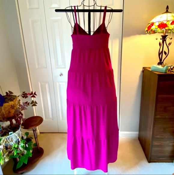 Summer maxi dress with adjustable spaghetti straps - Picture 2 of 7